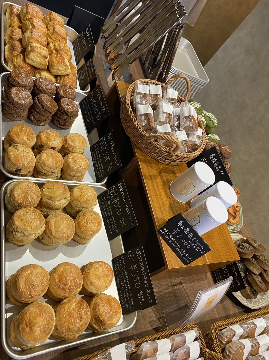 funnybakecafe by BAKESHOPAIKA tweet media