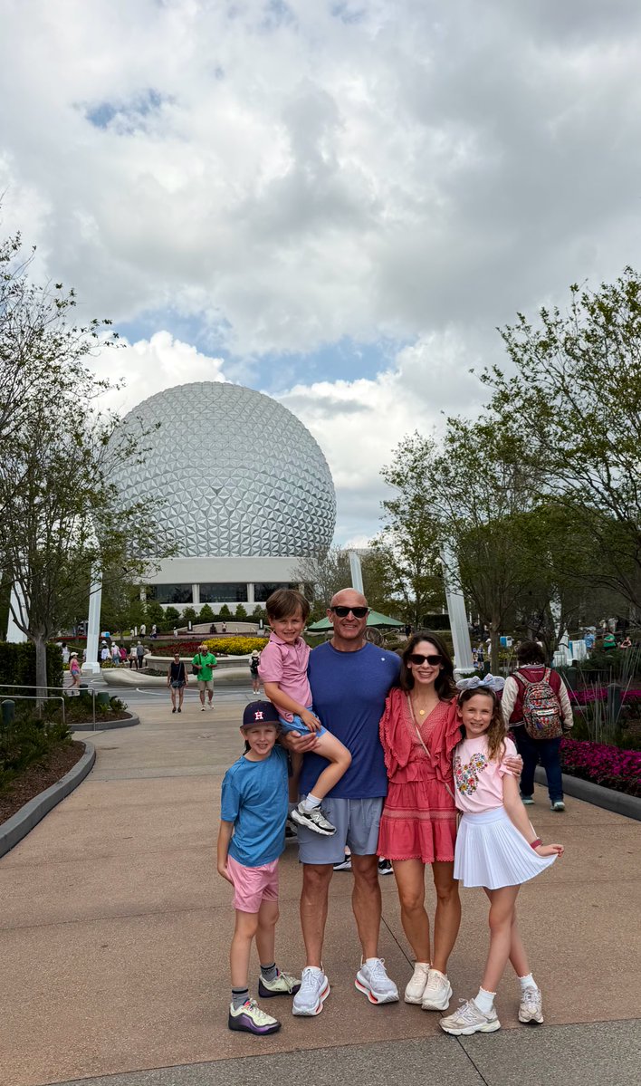 Cole Cubelic tweet media