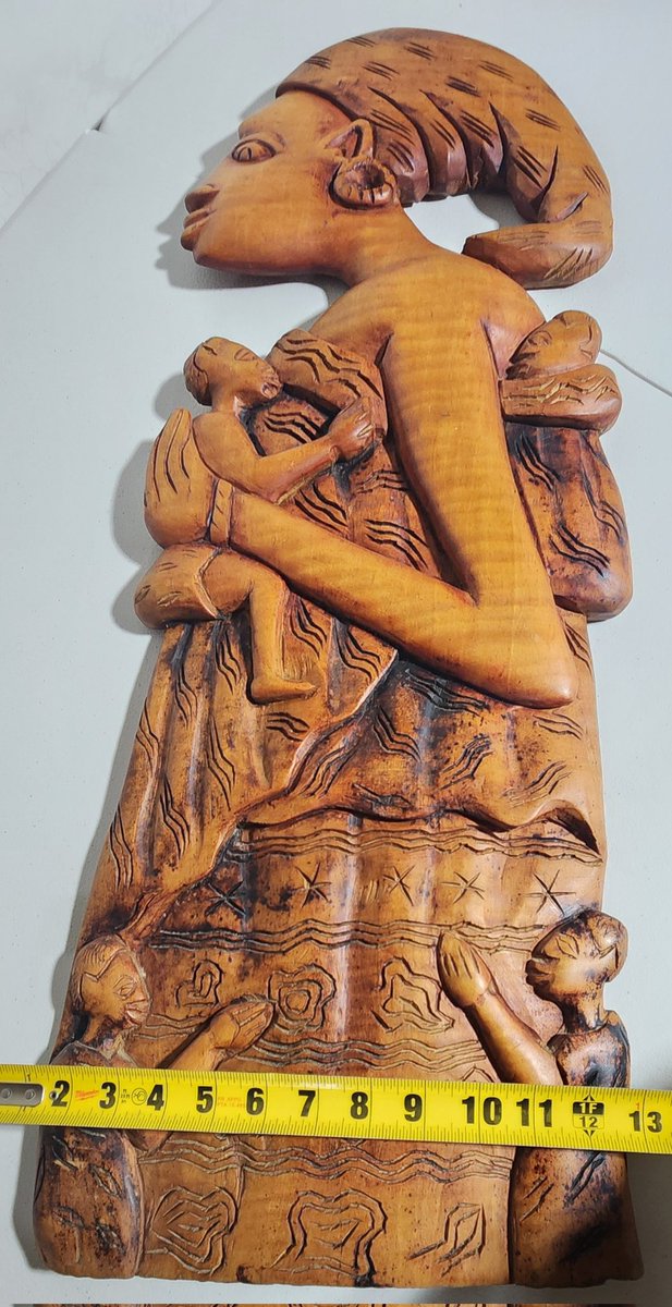 GentlyGems's tweet photo. Rare find! 32” Vintage African hand-carved wood wall sculpture – mother &amp; children in stunning relief. Vibrant patina, intricate symbolic details, one-of-a-kind artisan quality. Perfect high-end cultural decor! Link in bio 👇 
https://t.co/WJ9fPUy5pK
#AfricanWoodCarving #Vintage https://t.co/4Ud4nEtkUJ