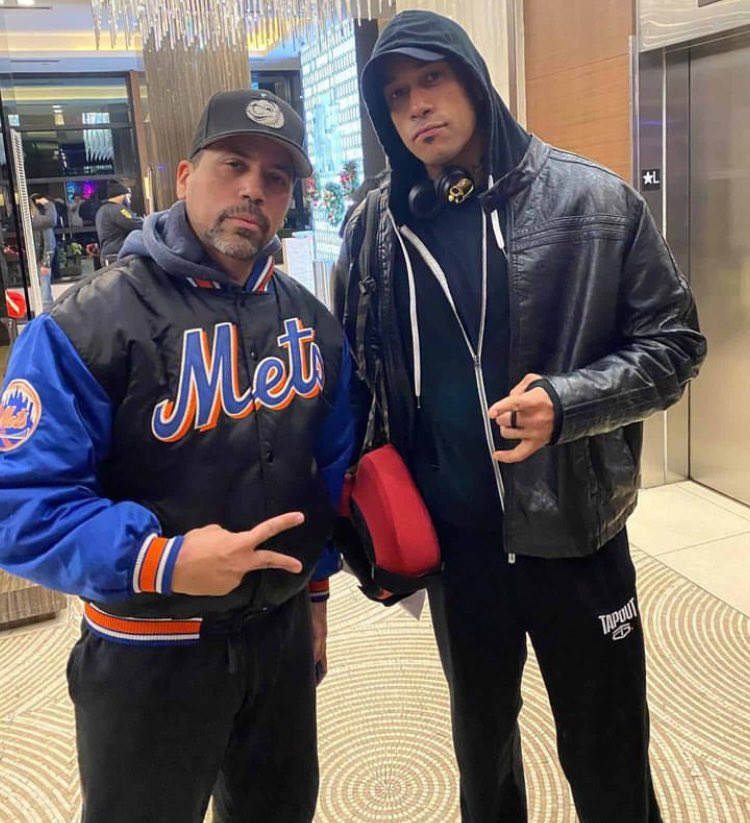 noah 🏹 tweet media