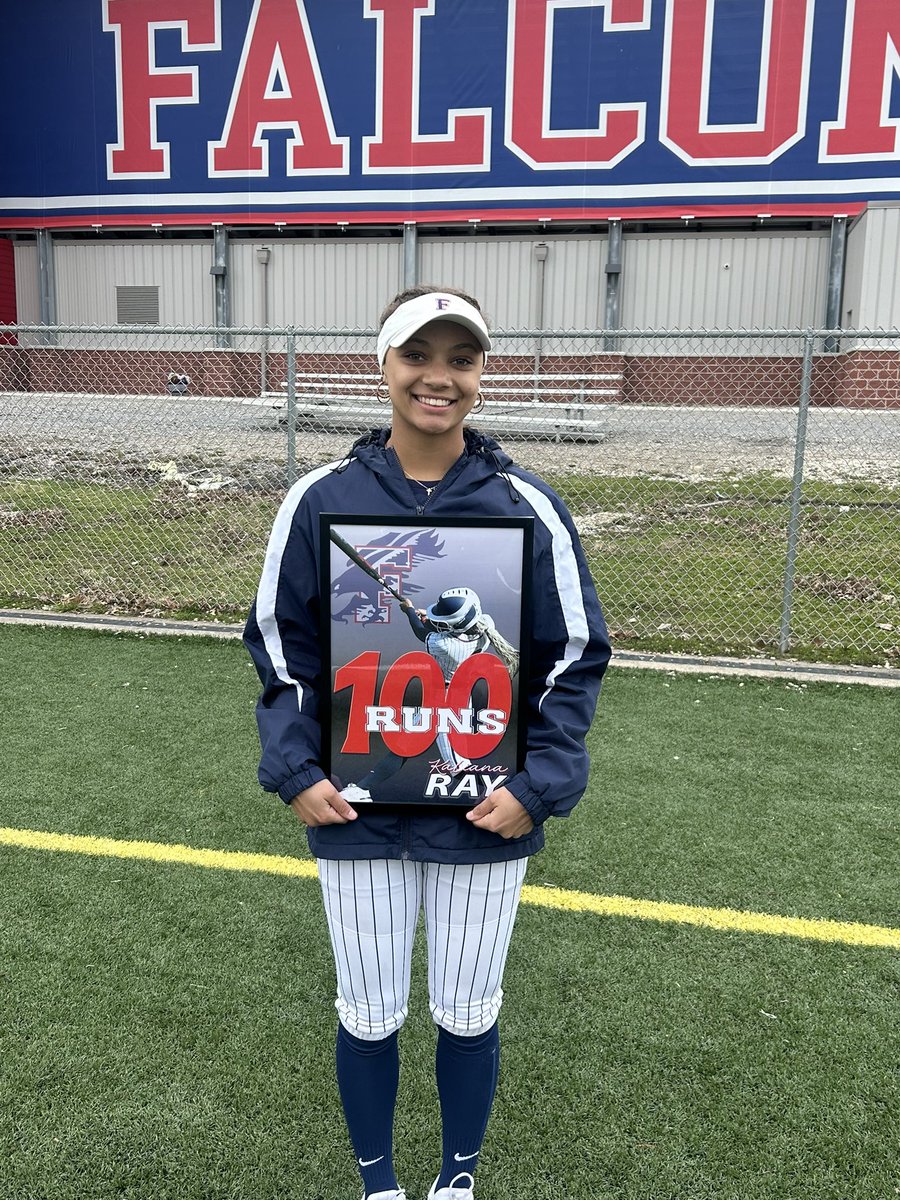 Kaliana Ray 2027 tweet media