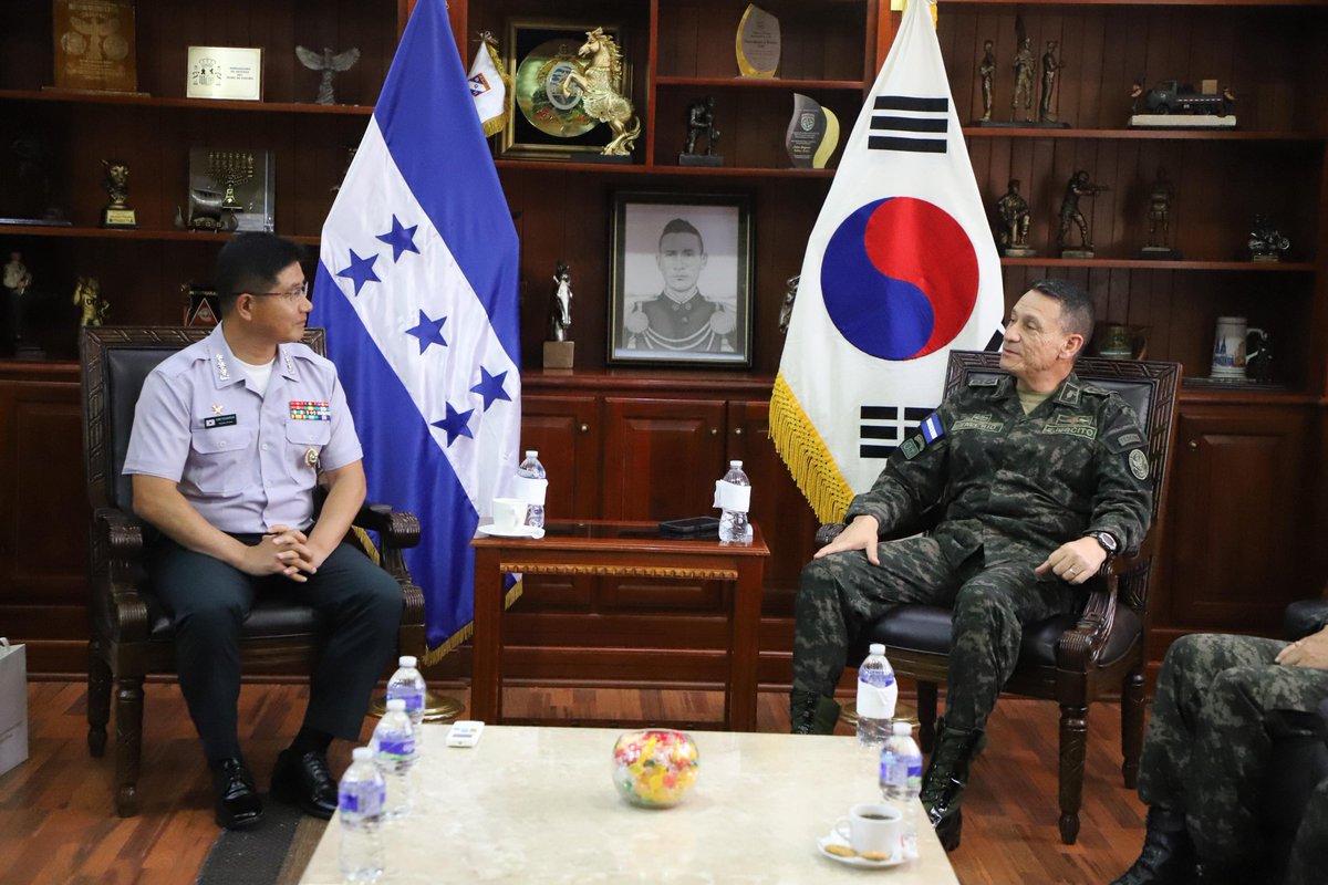 Fuerzas Armadas de Honduras tweet media