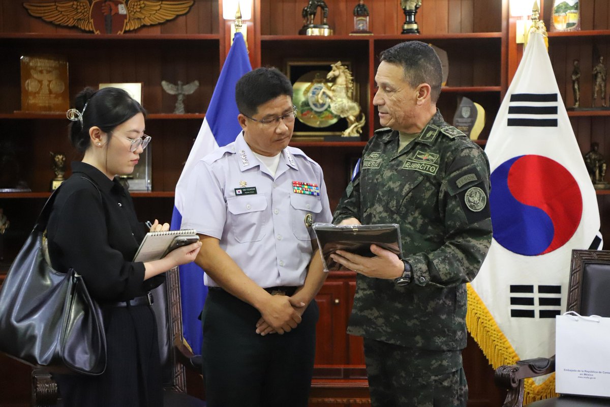 Fuerzas Armadas de Honduras tweet media