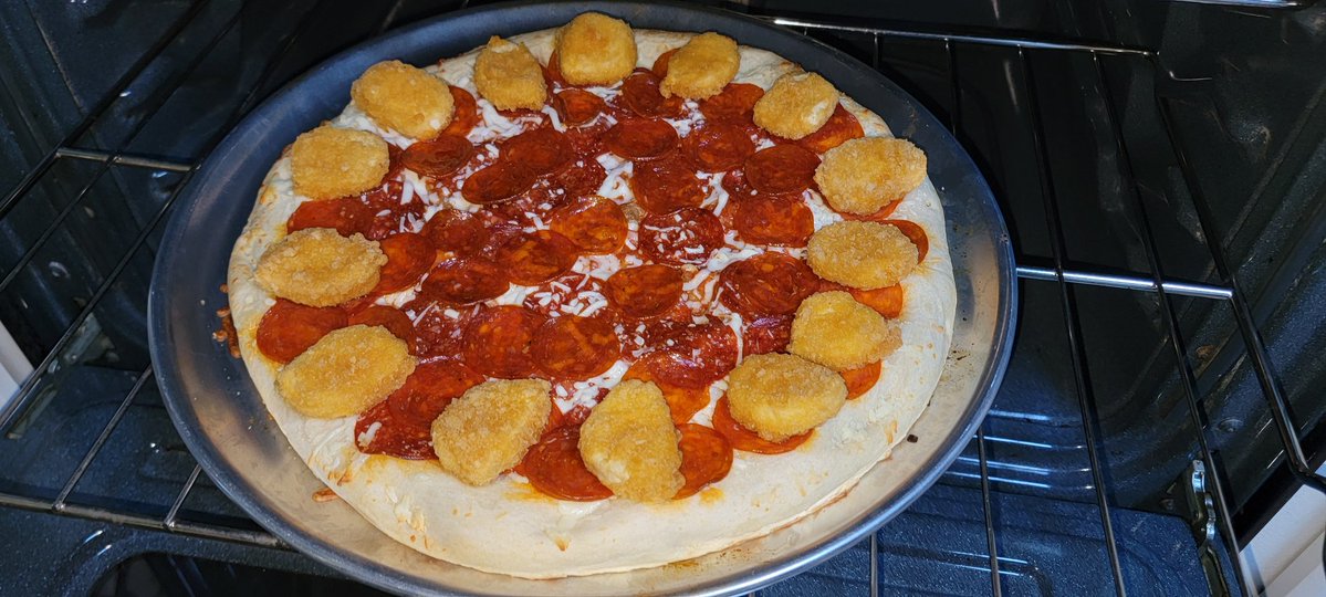 I'm pretty sure this qualifies as bachelor food.