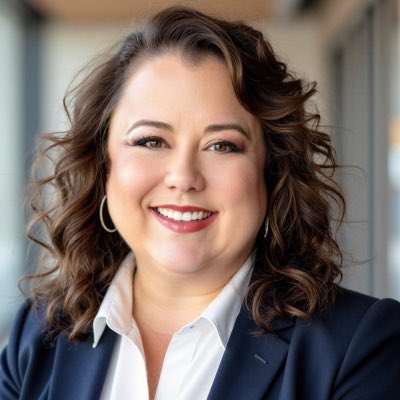 anovelmenagerie's tweet photo. #NewProfilePic https://t.co/ECfcAPeUuw