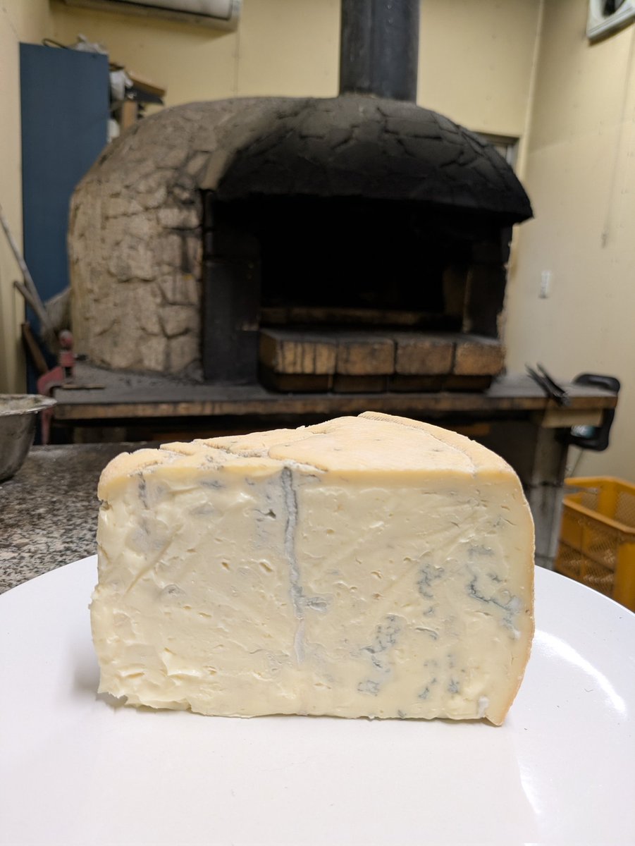 PIZZAクレール（napolipizza）春日部 tweet media