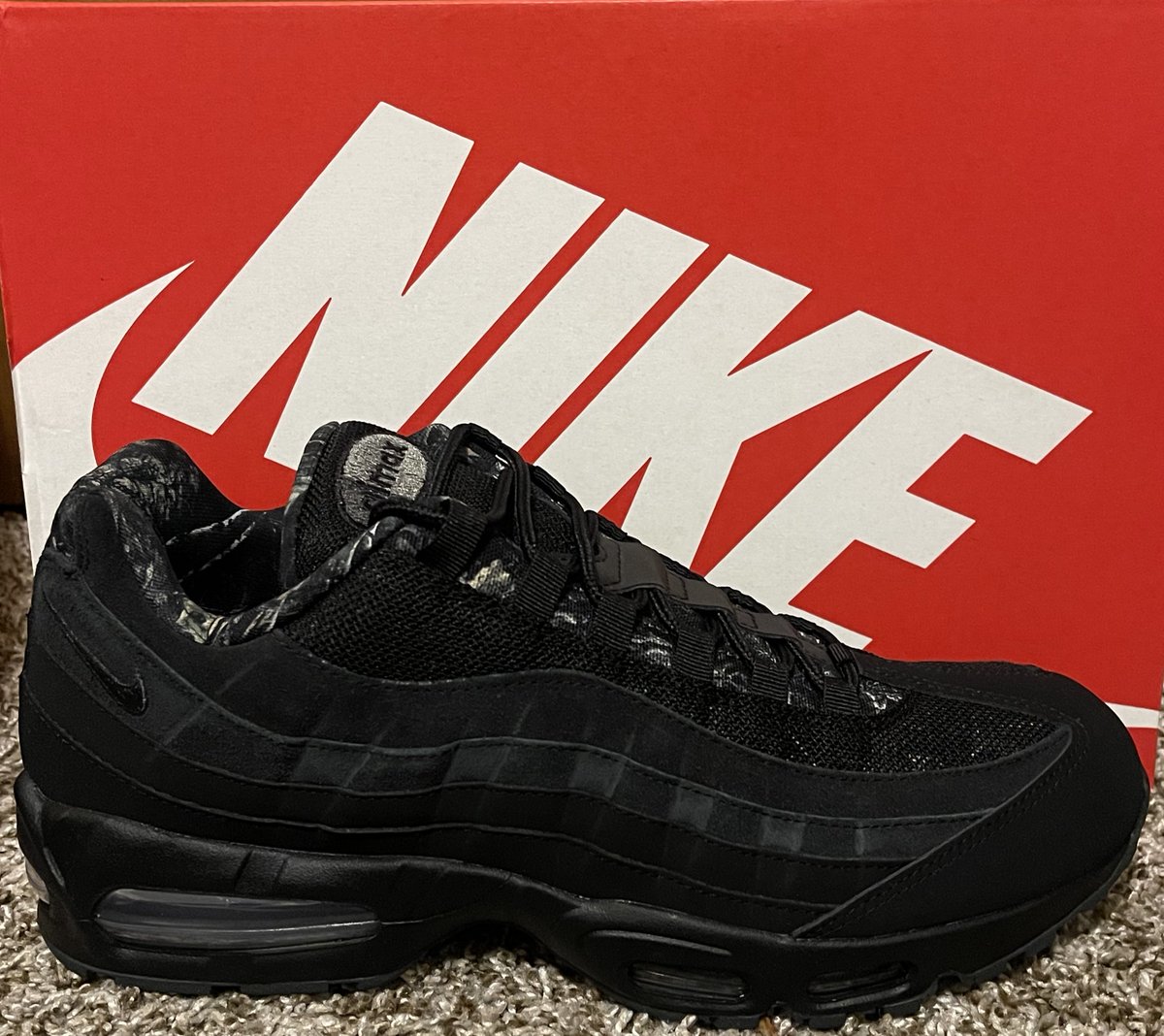 HIS Excellence 👑 tweet media