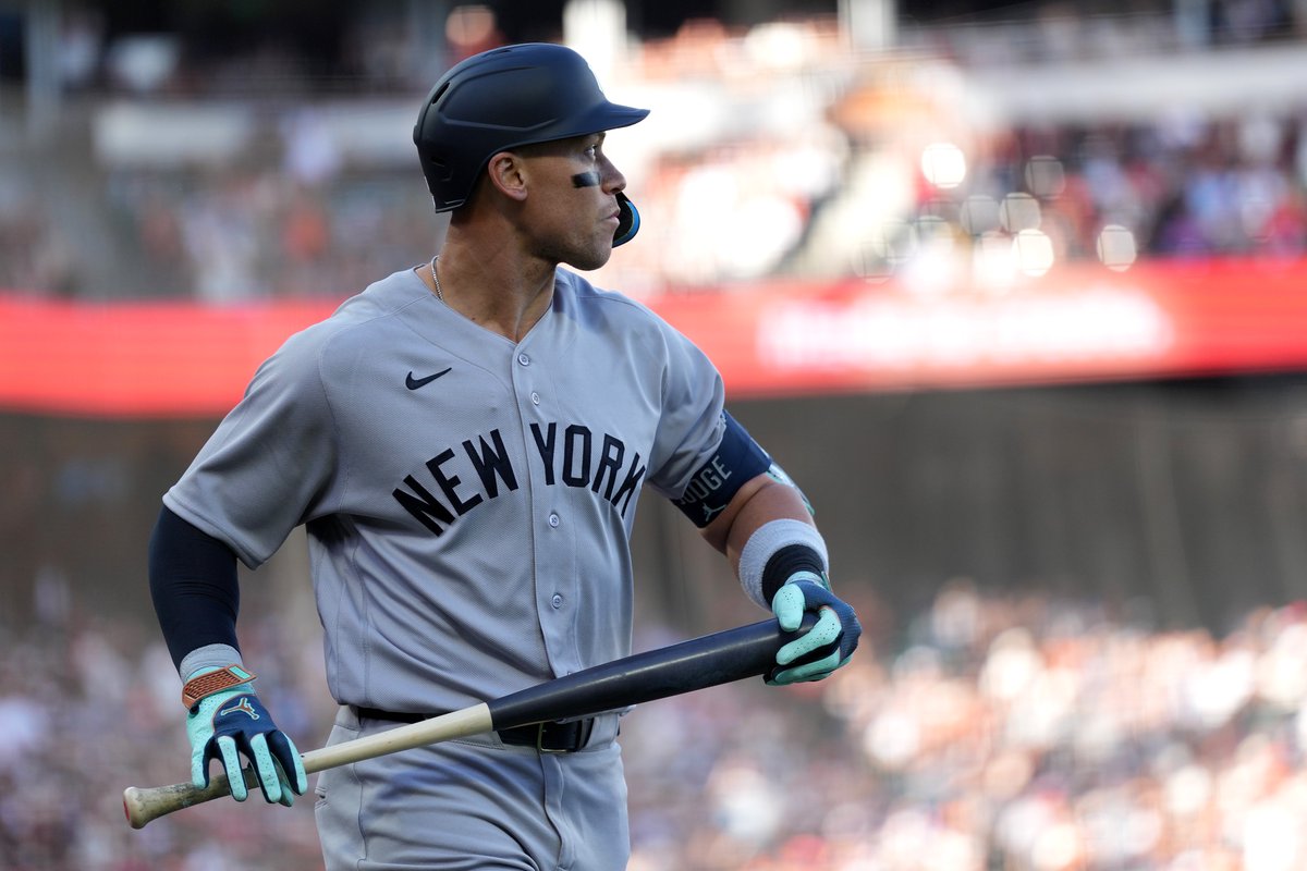 BaseballQuotes1's tweet photo. Aaron Judge through 2 at bats in 2026: 

0-2
2 K's https://t.co/nnLQDVvHhZ