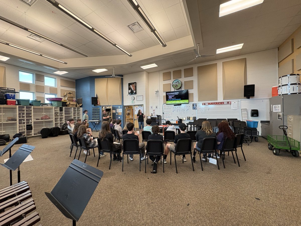 Mead HS Bands tweet media