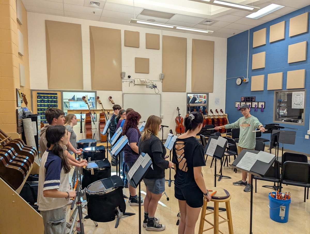 Mead HS Bands tweet media