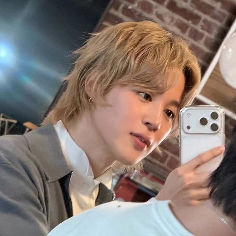 ariranguto ! 🪭 tweet media