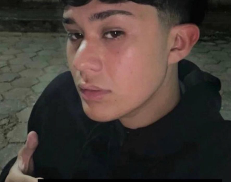 kaarolzx tweet media