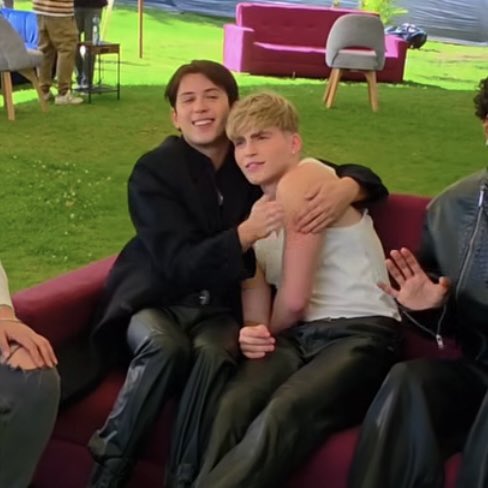 alebi daily tweet media