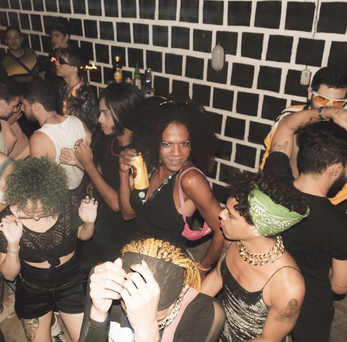 ❌ na 🇪🇺 tweet media