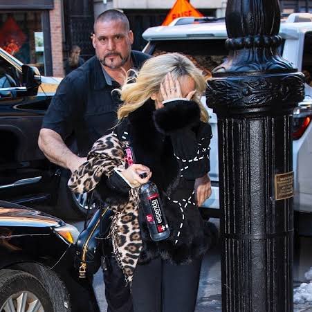 bebelutz tweet media