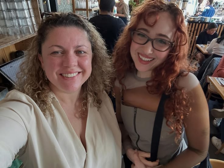 Lara 🏳️🌈 tweet media