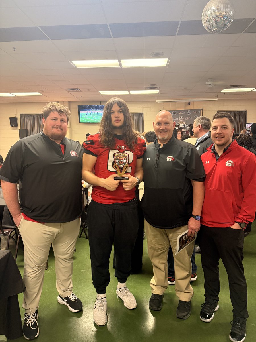 deyo_isaiah's tweet photo. Blessed to receive my BTC super 22 award
@EdgewoodRams_FB @KenBrinkman @CoachPatSoko https://t.co/XQNV8kjjbD