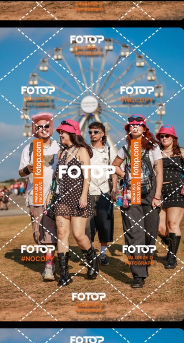 siiim que ódio, eu estou assim nas fotos 🚶‍♀️🚶‍♀️🚶‍♀️