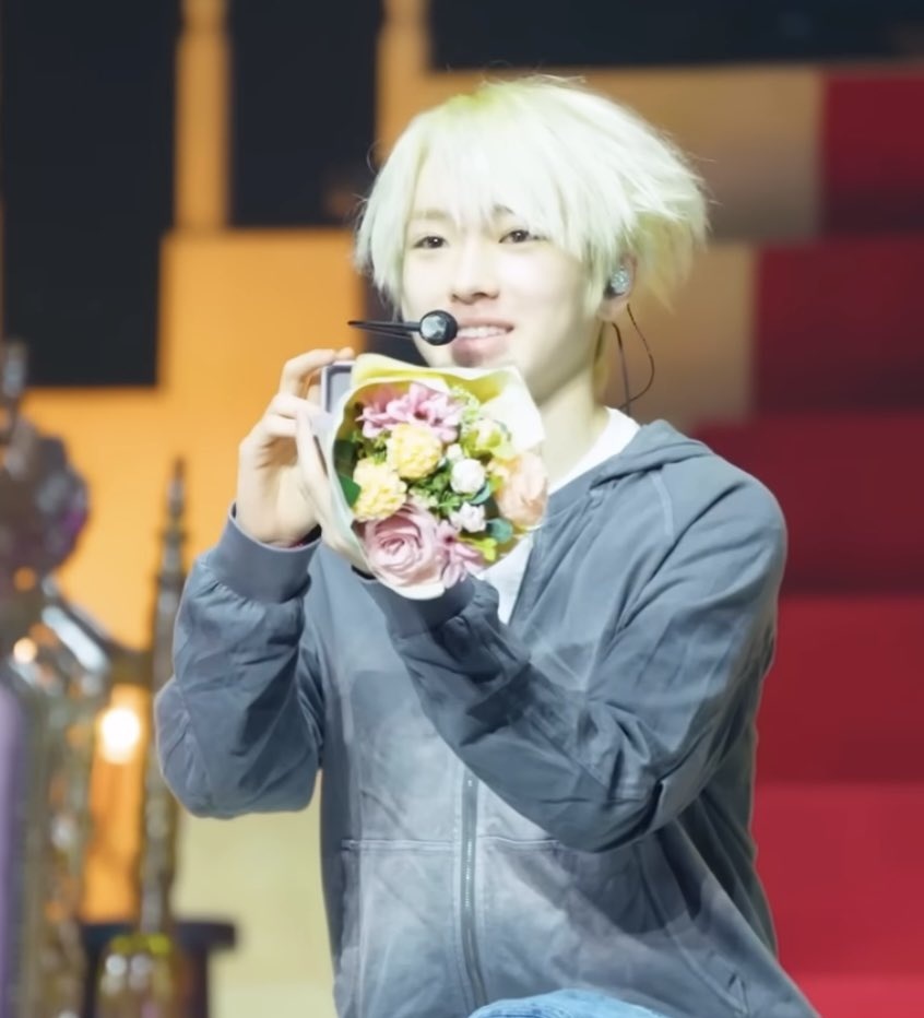 찰리찰리 tweet media