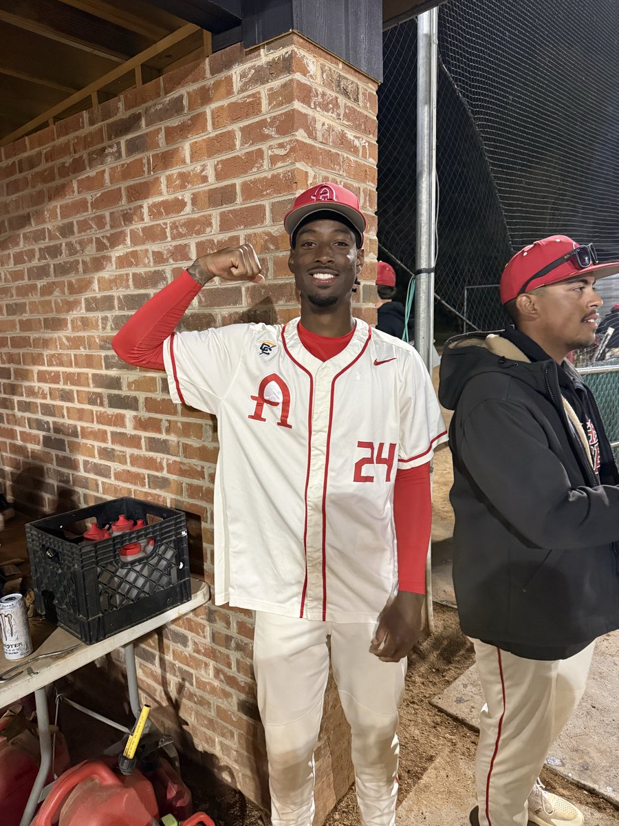 Abbey Baseball tweet media