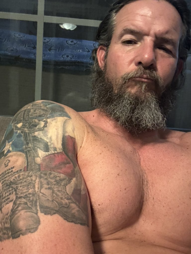 Dave & Keri Bassili tweet media