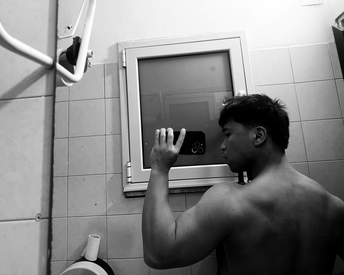 intrvtd. tweet media