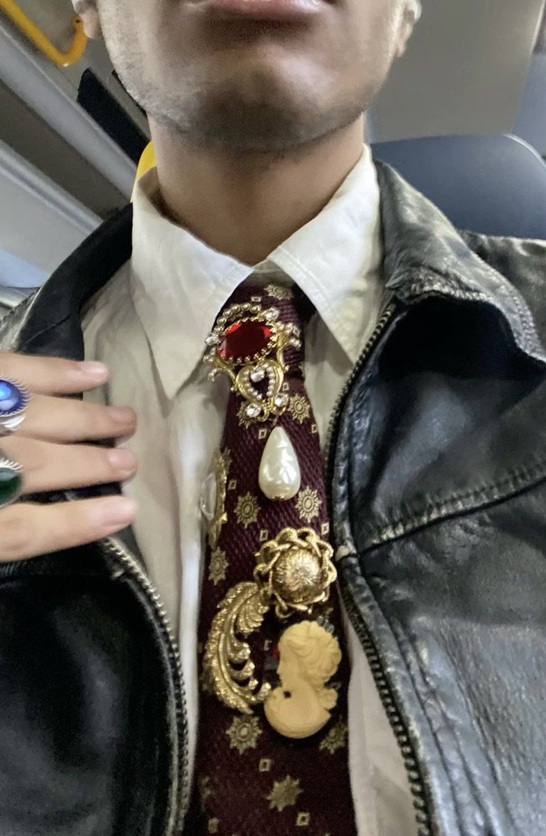 thescriptorium 💫 tweet media