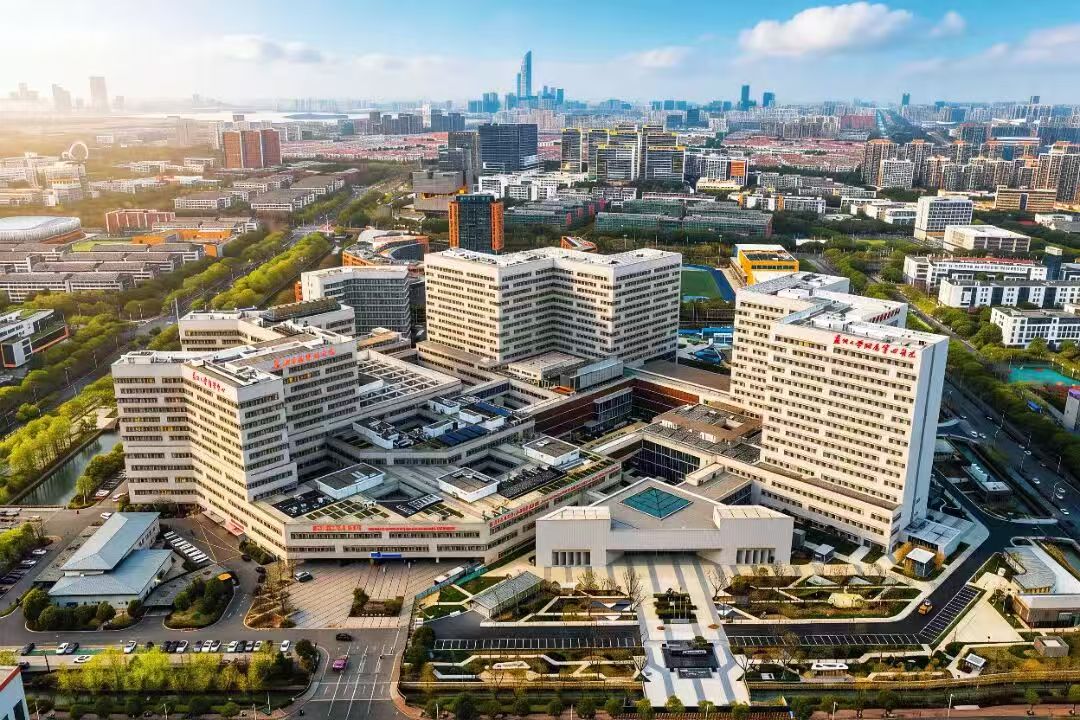 SIPnewscenter's tweet image. #SIP’s foreign trade got off to a strong start in the first two months of 2026.📈 Total imports and exports reached 203.85 billion yuan ($29.55 billion), up 79.4% year on year and ranking first in #Suzhou. 

RCEP members and Belt and Road partner countries remained key drivers of