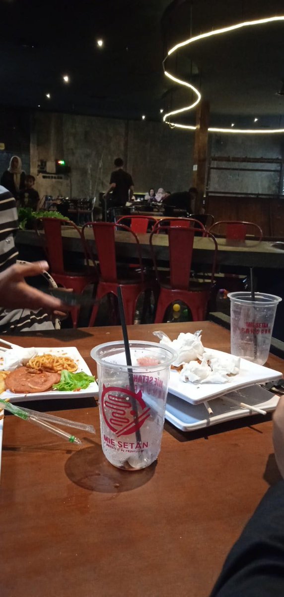 Pinginseneng 🍍 tweet media