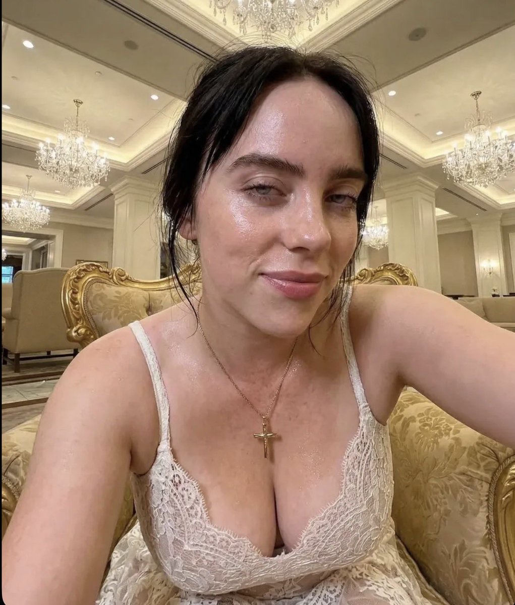 Billie parody tweet media