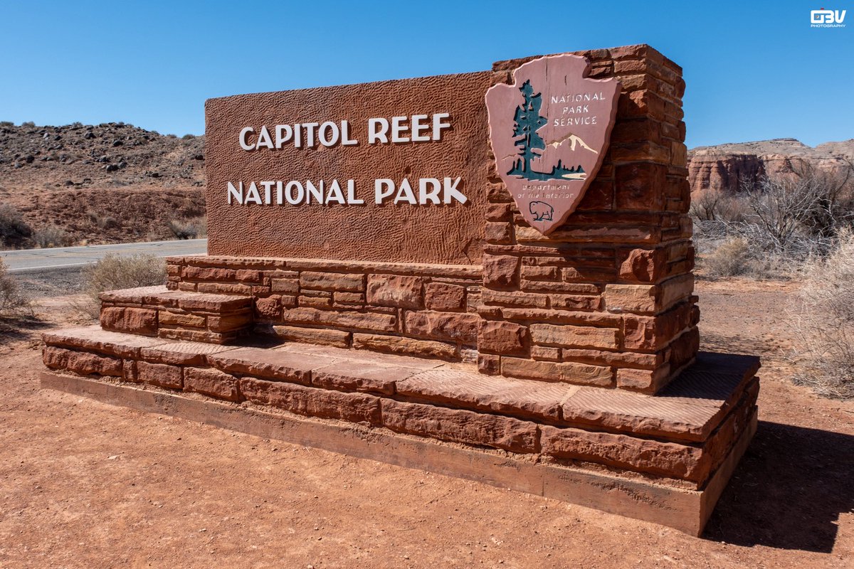 Obv2003's tweet photo. Our second Utah park visited was Capitol Reef! There were some really cool sights here such as Glass Mountain. This geological formation consists of transparent selenite crystal above ground!
@CapitolReefNPS @NatlParkService @VisitUtah #photography #nationalpark #capitolreef https://t.co/ftv4tRGgoH