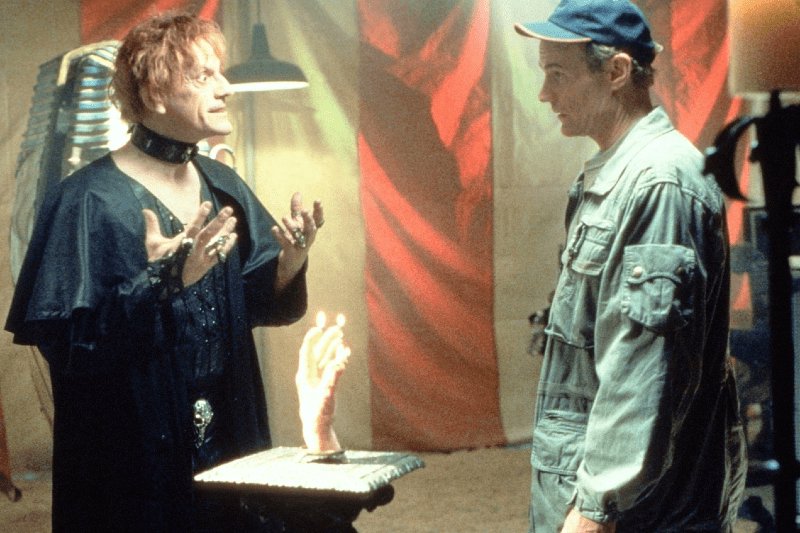 EugWSerra's tweet photo. On May 13, 1997, Quicksilver Highway premiered on television. #QuicksilverHighway #MickGarris #StephenKing #CliveBarker #ChristopherLloyd #MattFrewer #BillNunn #VeronicaCartwright #SilasWeirMitchell #KevinGrevioux #AmeliaHeinle #WilliamKnight #ChristopherHart https://t.co/wjRnLg5Tv9