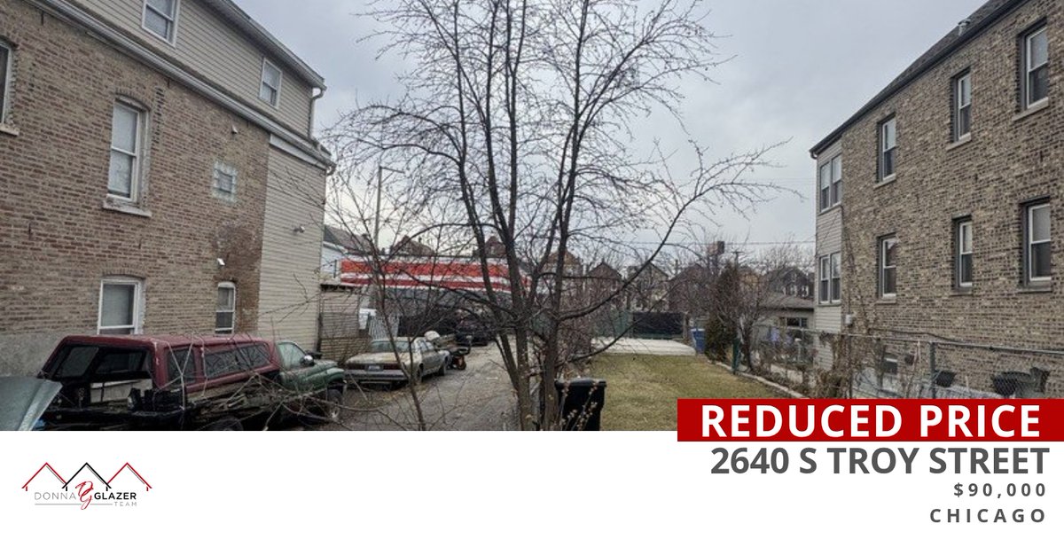 DGlazerRealty's tweet photo. 📍 Reduced Price 📍 This recently reduced home at 2640 S Troy Street in Chicago won't last long, so, don't wait to set up a showing! Reach out here or at (630) 399-7653 for more information!

#DonnaGlazerTeam #gogetemglazer #KW #kw... https://t.co/8pEwXVbKT0 https://t.co/H9UEeweVIU
