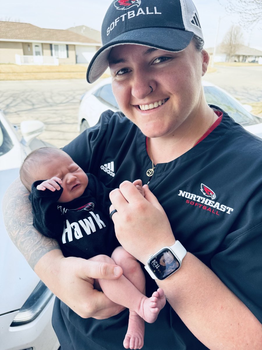 Erin Sharpe tweet media