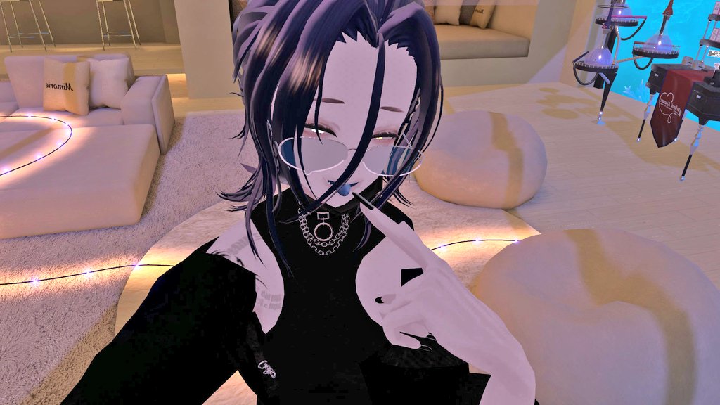 かなめん2040@VRC tweet media