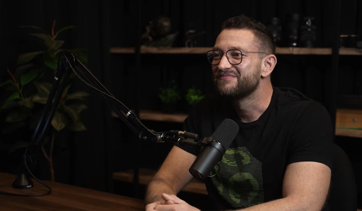 Listened to the <a href="/lexfridman/">Lex Fridman</a> <a href="/steipete/">Peter Steinberger 🦞</a> OpenClaw podcast on a plane.

“Have fun when you build”

This is the single most underrated tip for building successful products.

And it makes so much sense:
- You spend more time and care
- Fun and passion attract

Go build, but with love.