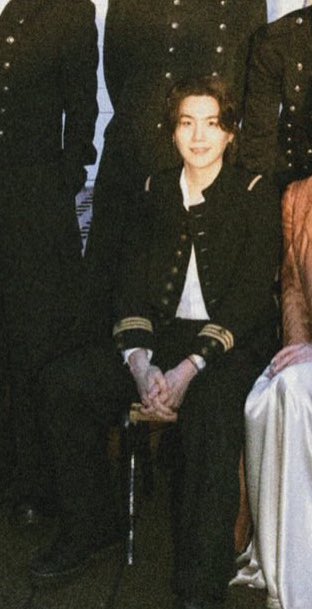 𝑖𝑠𝑜 tweet media