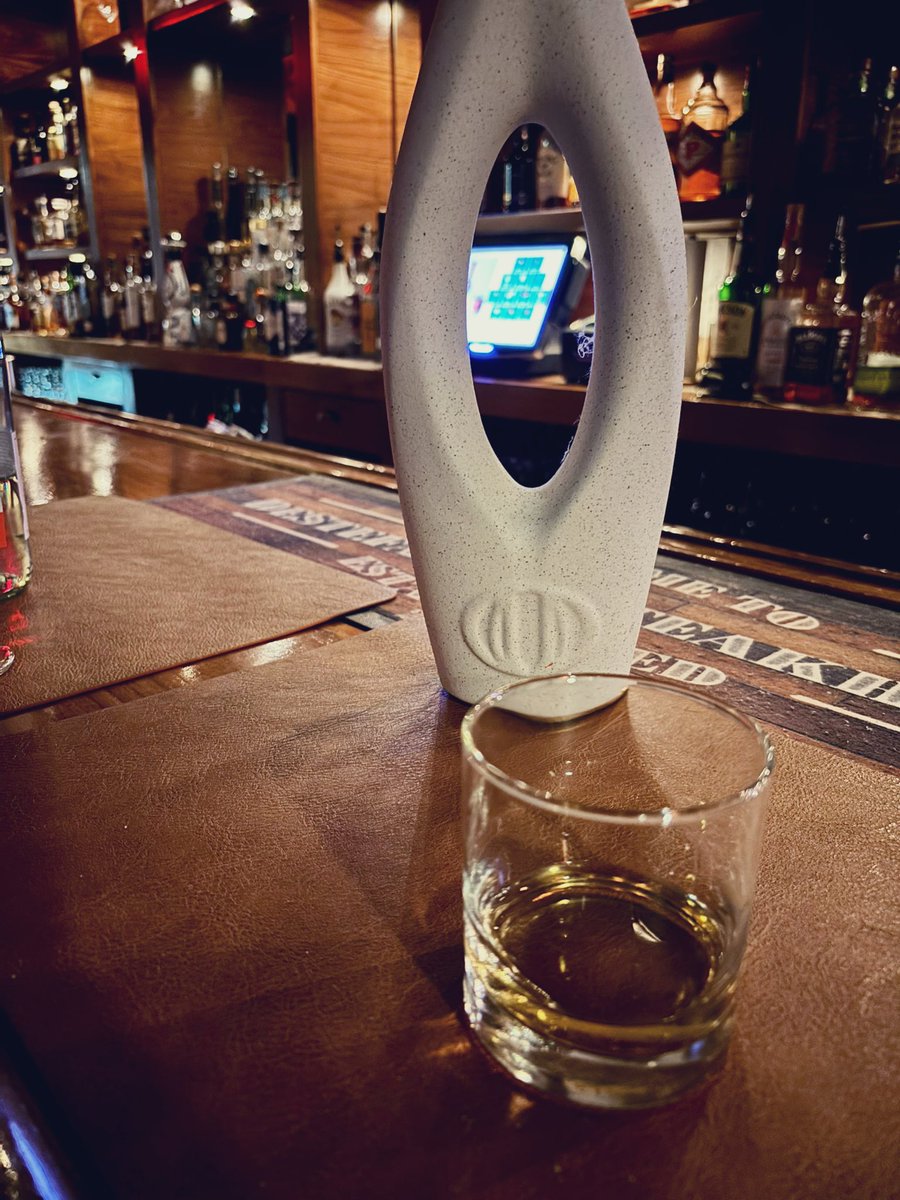 .<a href="/BoredApeYC/">Bored Ape Yacht Club 🍌</a> did a <a href="/DestefanosSteak/">DestefanosSteakhouse</a> takeover and the vibes are absolutely immaculate.

Great people, great conversation and shots of <a href="/AdamWeitsman/">Adam Weitsman</a> Olujo.

Life is good 🥂 Shoutout to <a href="/KrayTrain/">kraytrain🛡️</a> for planning an amazing event.