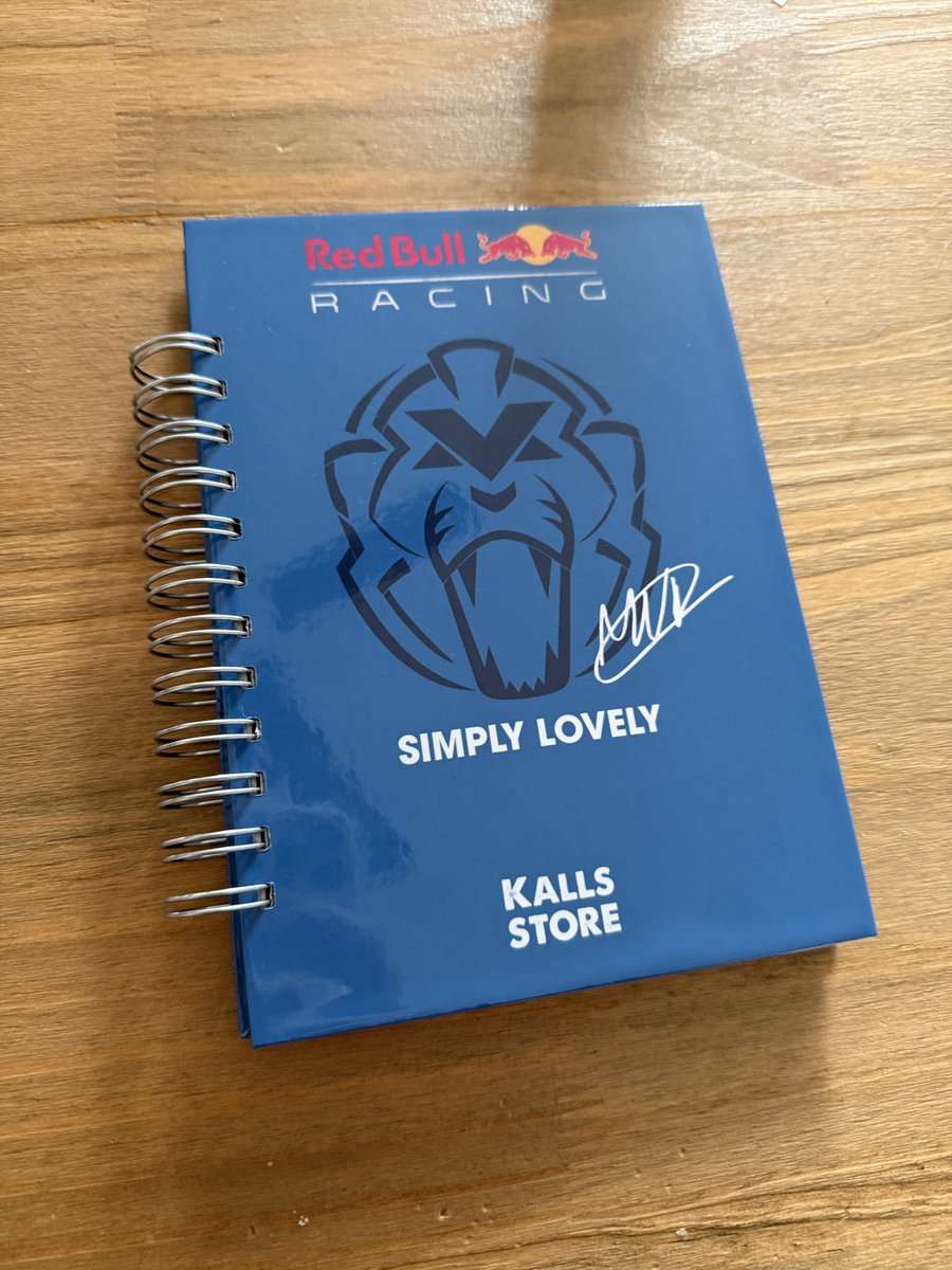KallsStoree's tweet photo. cuadernitos de max verstappen, charles leclerc y lando norris 🏁👀
podemos hacer del piloto que vos quierass 🏎️
— envíos en argentina 🇦🇷 https://t.co/qADuvQHBM7