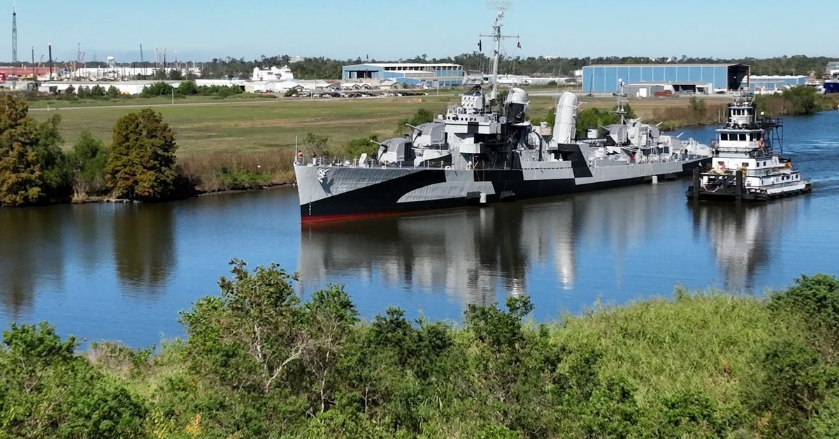 Meowseph_Stalin tweet media