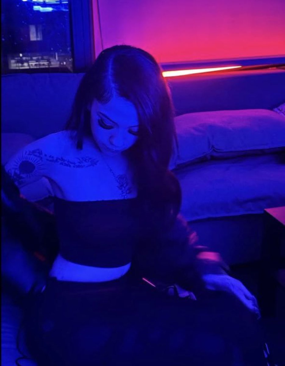 ScamTress🧎♂️✨| Catfish Findom tweet media