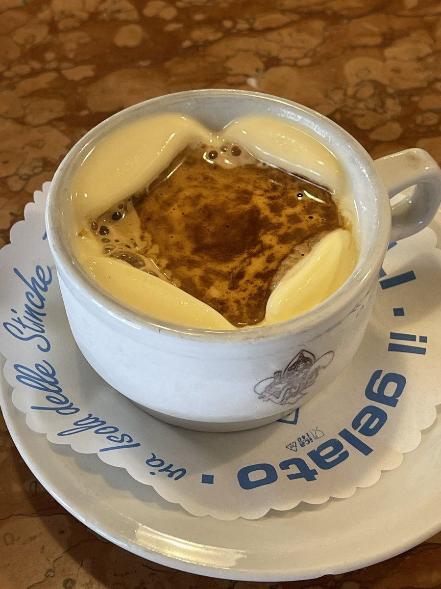 มินออกกำลังกายหนัก🏃🏻‍♀️เพื่อกิน🥐🥞🧋🍛🍜 tweet media