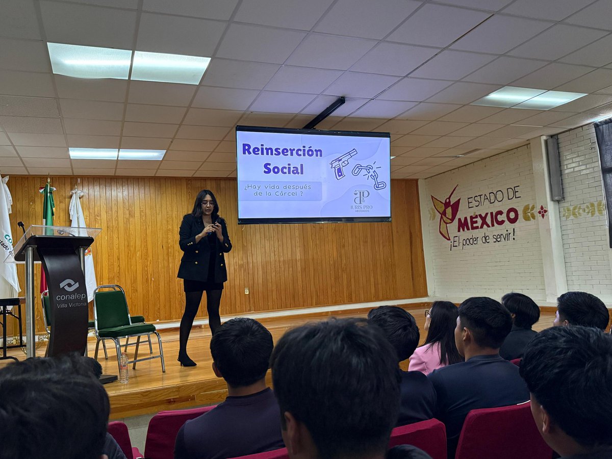 CemVillaVict's tweet photo. Conferencia “Reinserción Social
y Justicia para las mujeres”, como parte de las actividades que favorecen la prevención del delito y una vida libre de violencia en adolescentes.
#ApasionadamenteCONALEP 
#OrgullosamenteCONALEP https://t.co/thMvzrX2WP