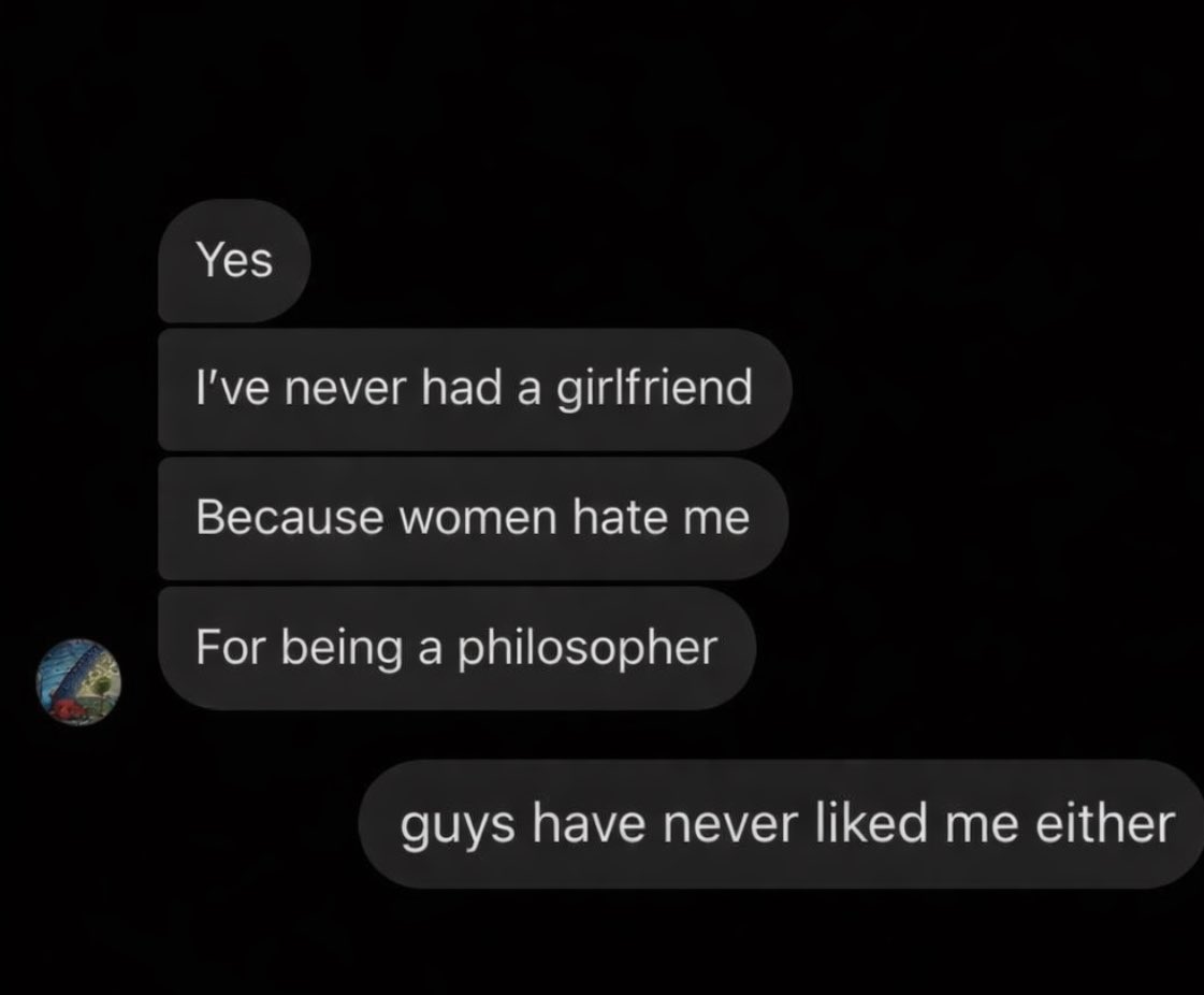 very strange girl tweet media