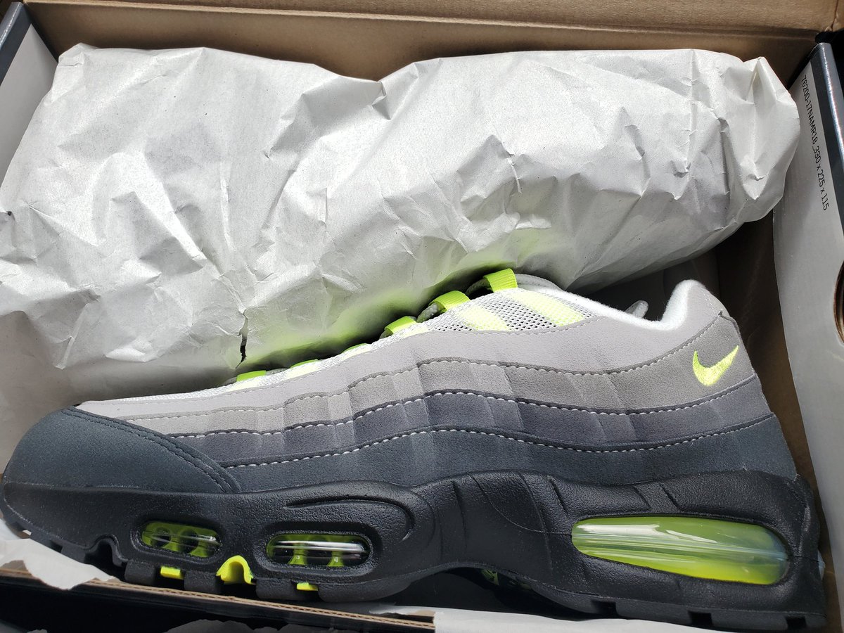 あきぴこ tweet media