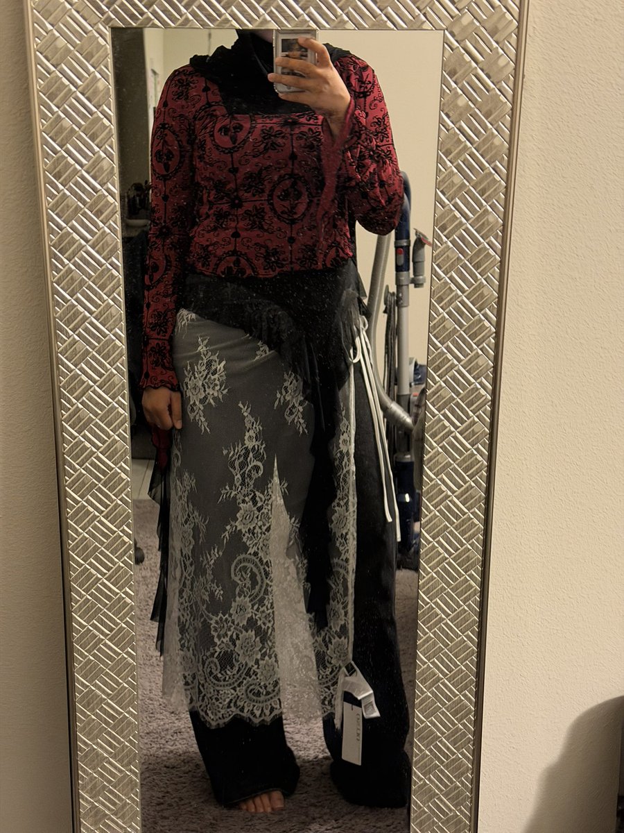 eshal⁷ 🪭 tweet media