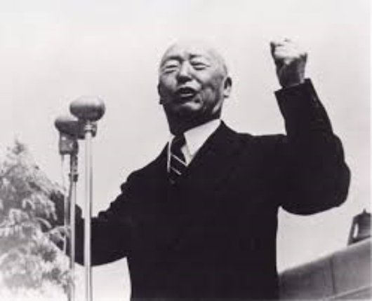 고든 프리맨 tweet media