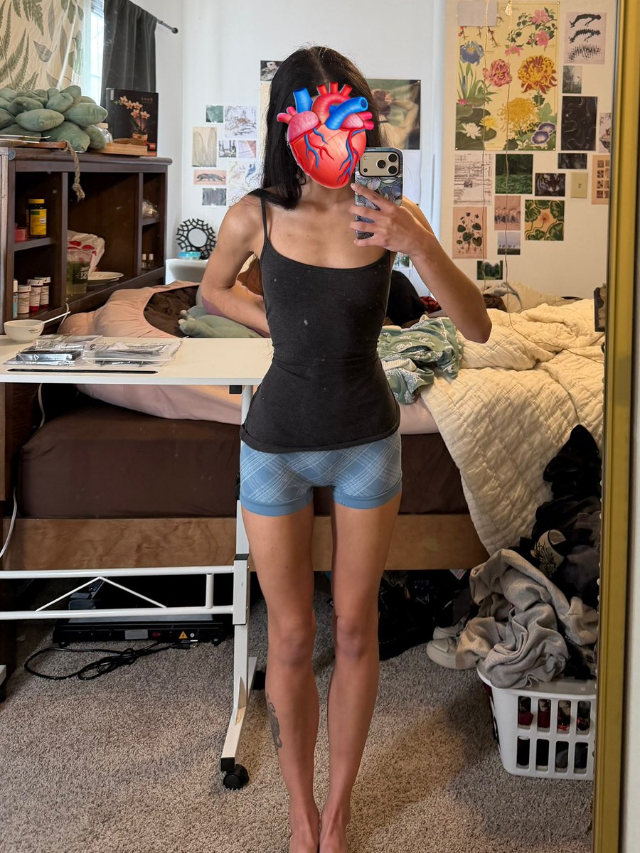 sullen girl loha tweet media