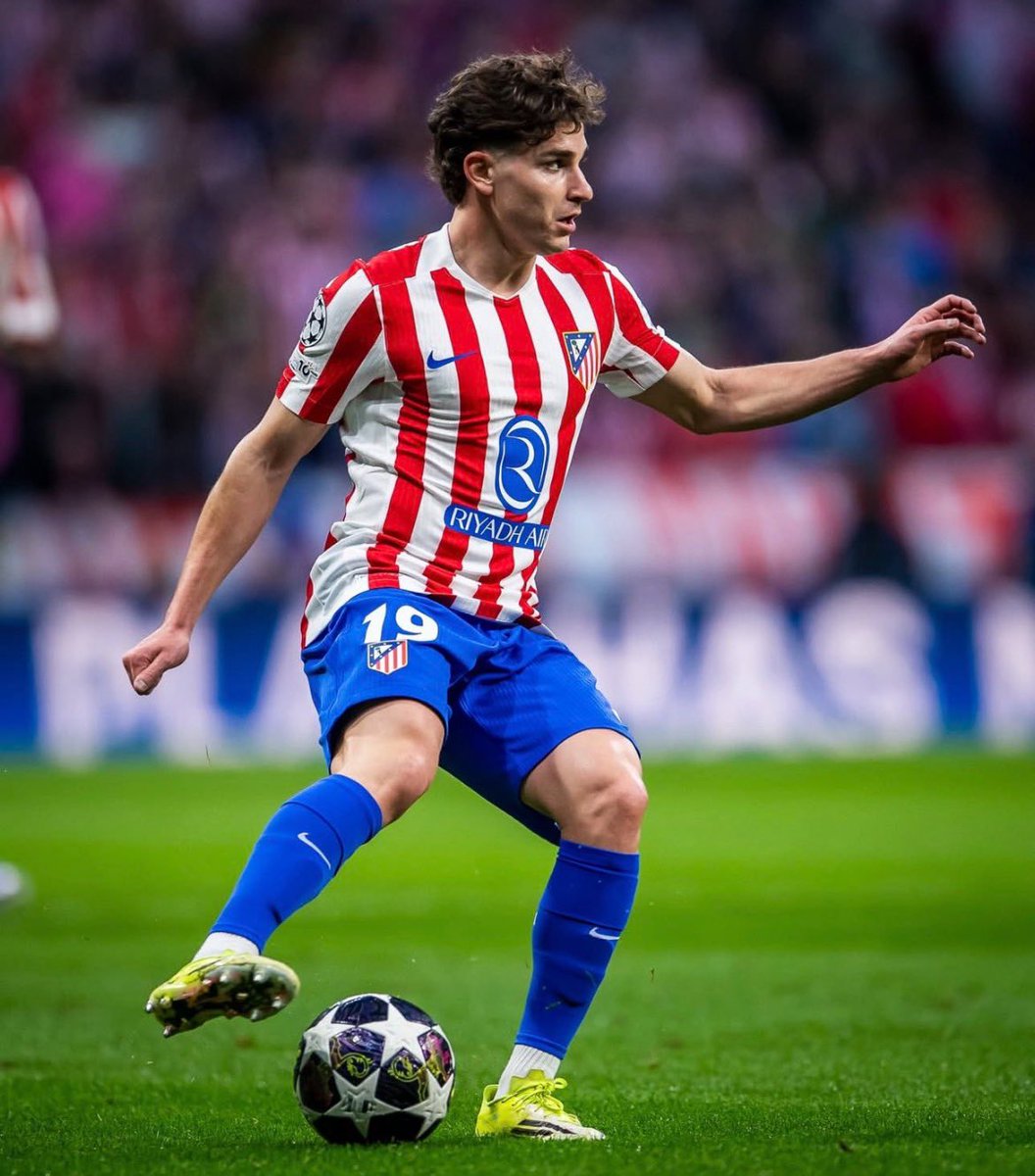 ناير tweet media