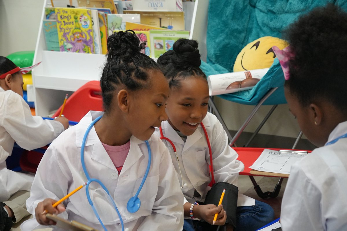 melsithole's tweet image. Thank you to Kate Hewitt of Piedmont Atlanta for spending the day with us for Leadership APS #PrincipalForADay.

We valued your time, thoughtful presence, &amp;amp; your willingness to learn alongside us. We loved the opportunity to connect learning to real-world healthcare experiences.